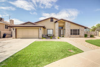 7044 Wethersfield Rd, Peoria, AZ 85381-9557