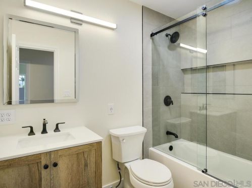 5961 Camber Dr, San Diego CA 92117-4142 exterior