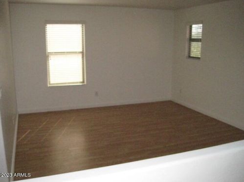 8521 64th Dr, Glendale AZ  85302-7429 exterior