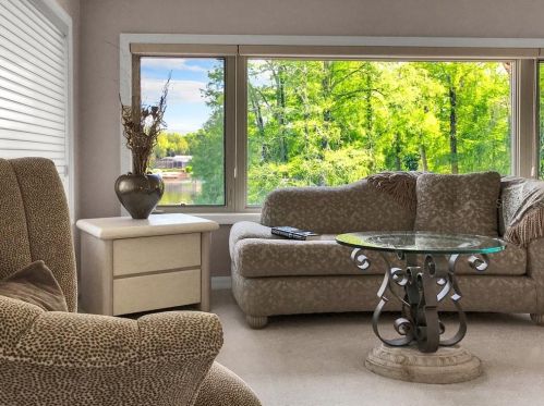 1441 Riviera Dr, Kissimmee FL 34744-6647 exterior