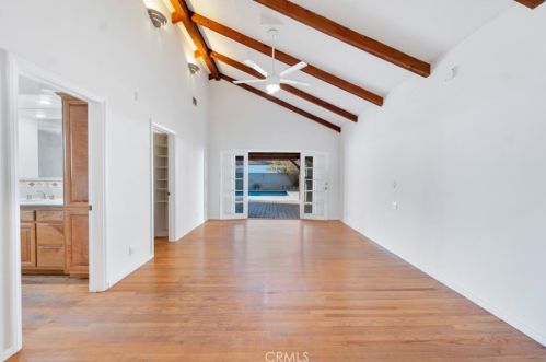 6229 Klump Ave, North Hollywood CA  91606-4213 exterior