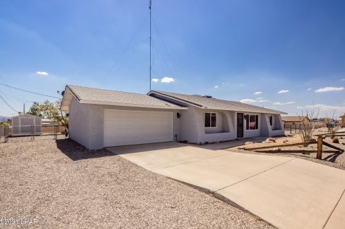 3780 Squaw Dr, Lake Havasu City, AZ 86406-7960