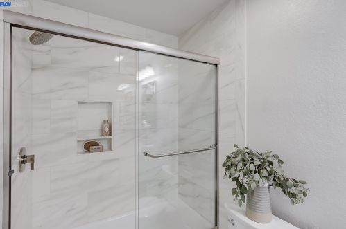 184 Copper Ridge Rd, San Ramon CA  94582-4575 exterior