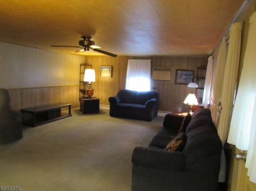 168 Adams St, Belvidere, NJ 07823-1316