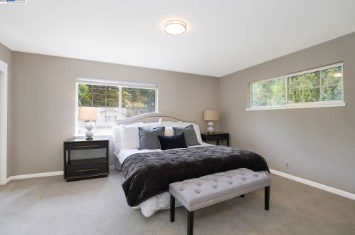 18327 Joseph Dr, Hayward CA  94546-2203 exterior