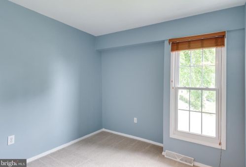 334 Shenandoah St, Leesburg VA  20175-4010 exterior