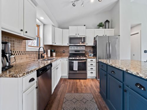 8670 Trista Ln, Minnetrista MN  55375 exterior