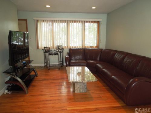 3313 Park Ave, South Plainfield NJ  07080-5223 exterior