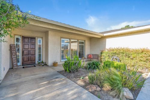 1047 Tyler Ave, Los Banos CA 93635-4839 exterior