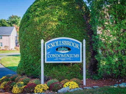 16 Jessica Dr, Stoughton MA  02072-1298 exterior