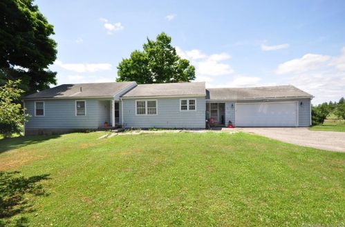 338 Torrington Rd, Goshen, CT 06756-1533
