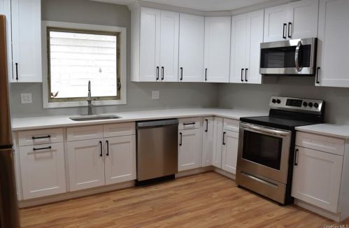 26 Orange Rd, Florida NY  10921-1907 exterior