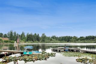 1230 Lake Stickney Dr, Lynnwood, WA 98087-2028