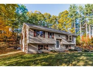 127 Haverhill Rd, Salem, NH 03079-1243