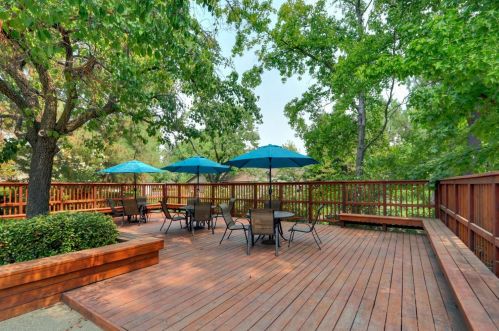 924 Cross St, Woodland CA  95695-4128 exterior