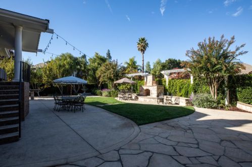14911 Blossom Hill Rd, Los Gatos CA  95032-4926 exterior
