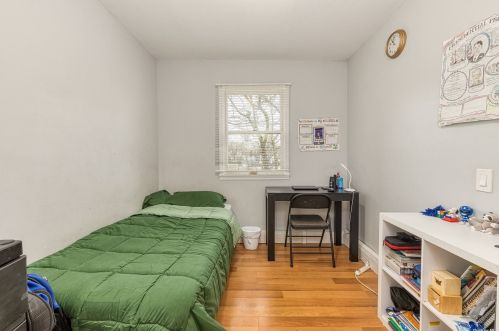 569 Beech St, Babylon NY  11703-1731 exterior