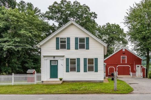 322 Main St, Salem, NH 03079-1233