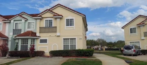 1284 Beach Cir, Kissimmee, FL 34746-6746
