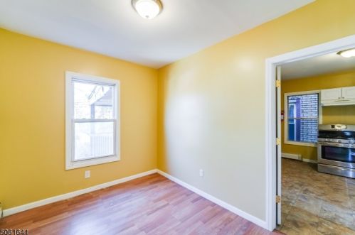 18 Straight St, Paterson NJ  07501-1024 exterior