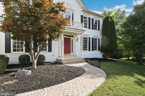 18582 Dettington Ct, Leesburg, VA 20176-5125