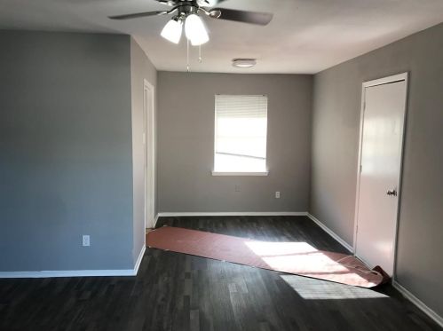 2425 Ridgewood St, Irving TX  75062-4103 exterior