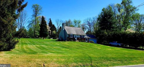 3894 Yerkes Rd, Collegeville PA  19426-3209 exterior