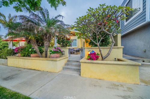 314 15th St, Huntington Beach, CA 92648-4202