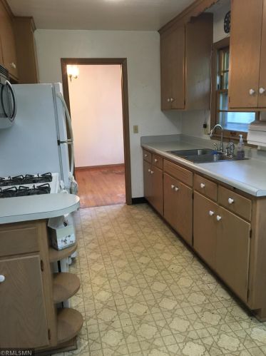 4306 Winchester Ln, Minneapolis, MN 55429-1722