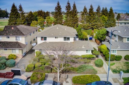 3757 Underwood Dr, San Jose, CA 95117-2442
