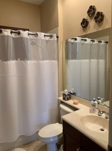 4723 195th Way, Hollywood FL  33029-6203 exterior