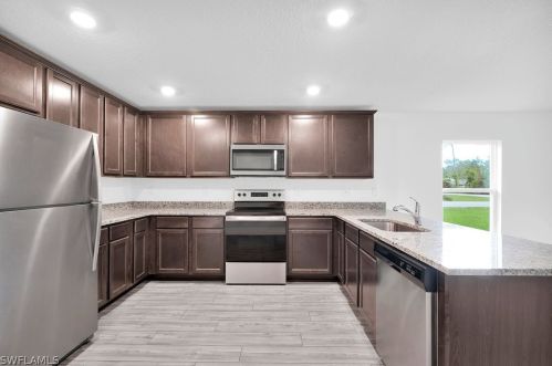 845 Franklin Ct, Ave Maria FL  34142-2795 exterior