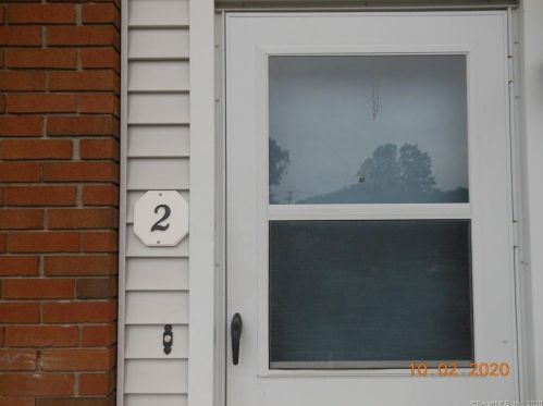 133 Seemans Ln, Milford, CT 06460-4373