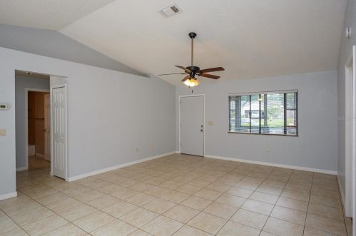 1542 Faircloth Ct, Apopka, FL 32703-4669