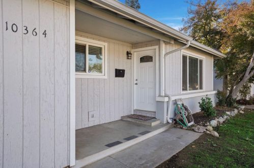 10364 Newton Way, Rancho Cordova CA  95670-2052 exterior