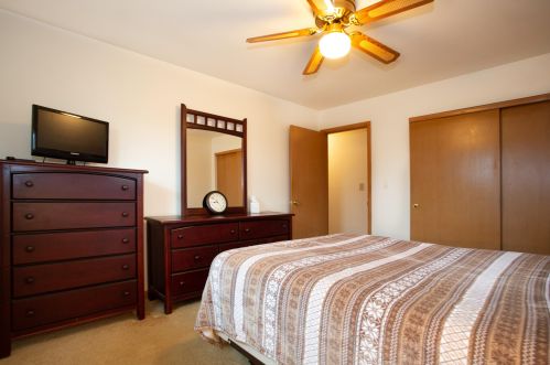 8029 18 Ave, Kenosha WI 53143-1631 exterior