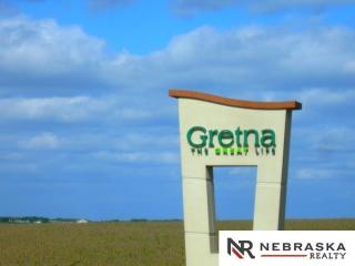 21007 Quarry Ln, Gretna, NE 68028