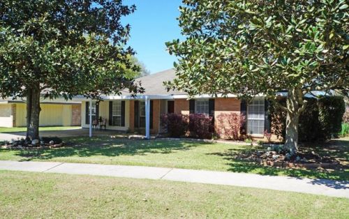 106 Whipple Ave, Lafayette, LA 70508-4636