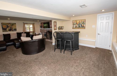 188 Windsor Ave, Southampton PA  18966-3334 exterior