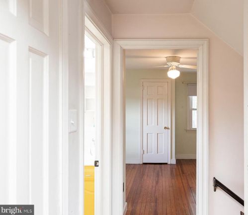 2037 Stone Mill Rd, Lancaster PA  17603-6053 exterior