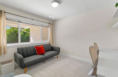 1322 Hamilton Ln, Escondido CA  92029-4316 exterior