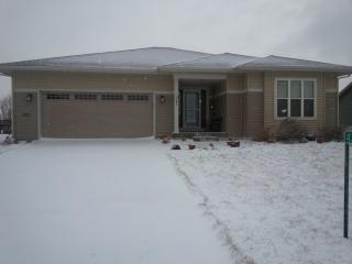 4380 Singel Way, De Forest, WI 53532-1880