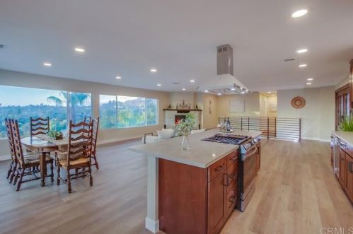 9320 Lavell St, La Mesa CA  91941-5640 exterior