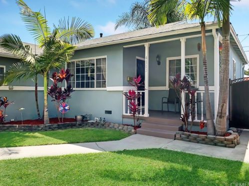 4113 Nipomo Ave, Lakewood, CA 90713-3233