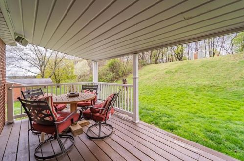 3264 Antler Dr, Gibsonia PA  15044-8437 exterior