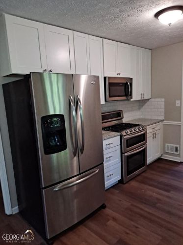 153 Carrollwood Dr, Fayetteville GA  30215-5447 exterior