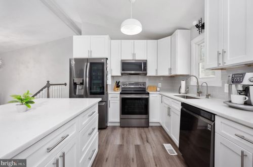 5901 Danielle Dr, Fredericksburg VA  22407-6495 exterior