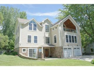 405 Broadlake Rd, Colchester VT  05446-6903 exterior