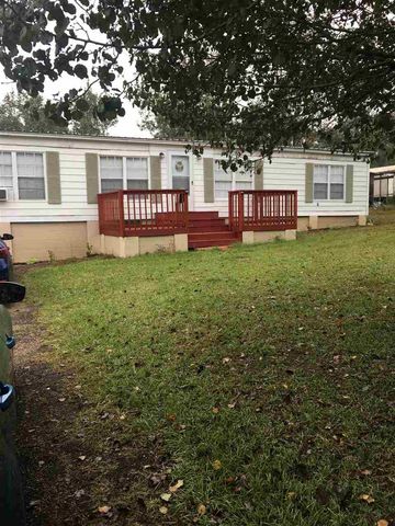 160 Sunny Ln, Florence, MS 39073-8995