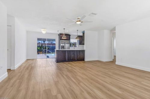 1948 46th St, Naples FL  34116-5836 exterior